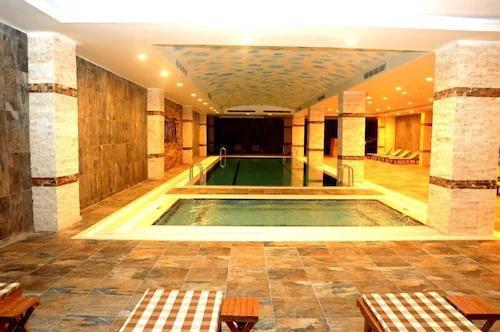 Divalin Hotel