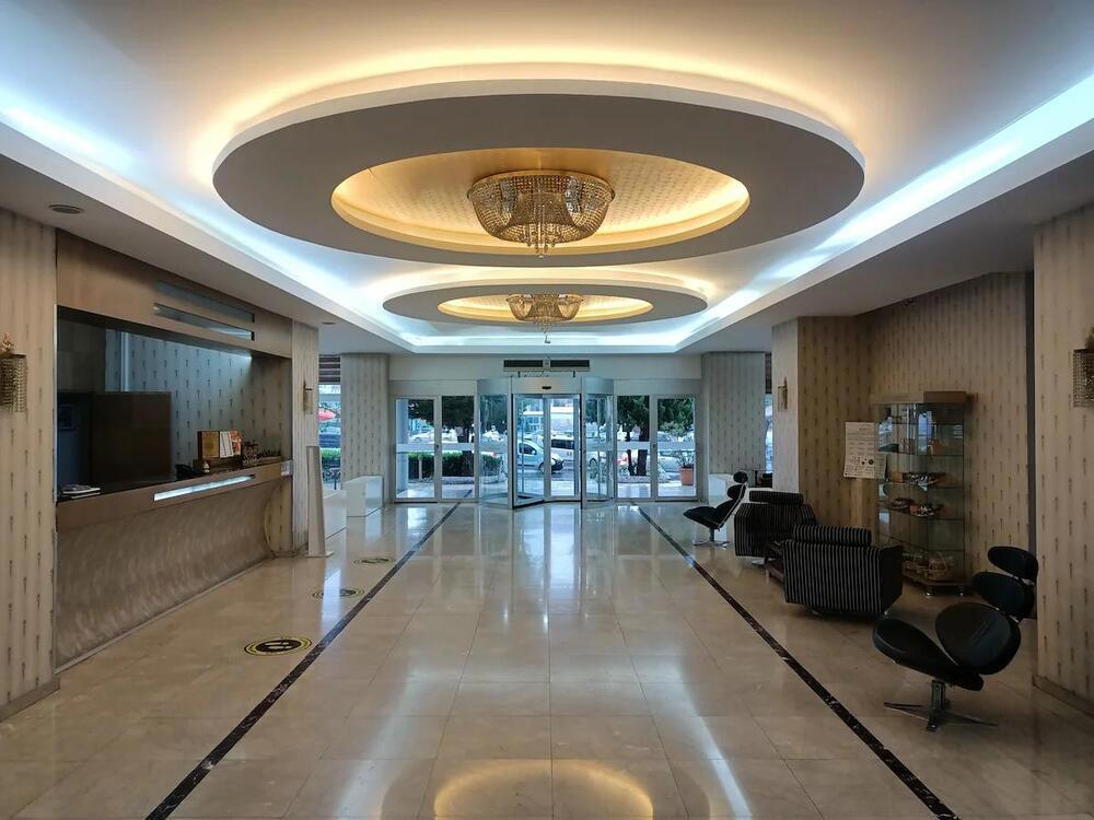 Avsar Hotel