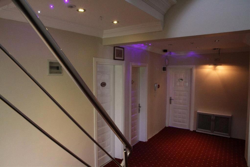 Boss 2 Hotel