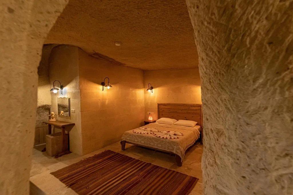 Feris Cave Hotel