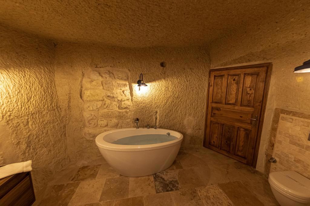Feris Cave Hotel