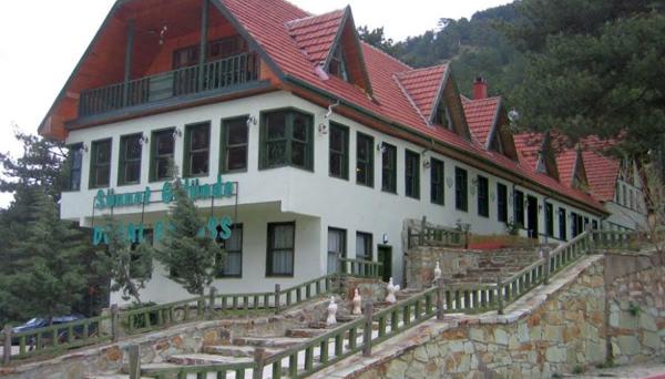 Sünnet Gölü Doğal Yaşam Oteli