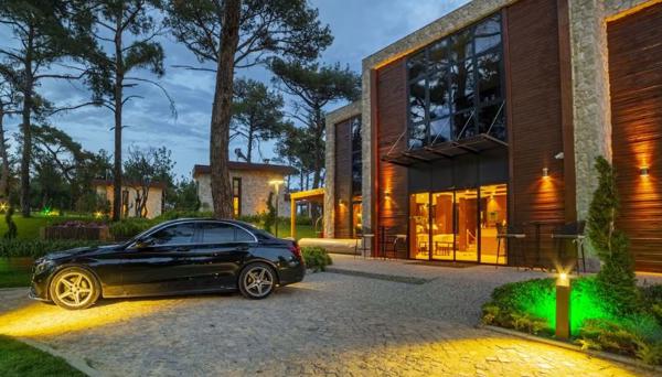 Marisstone Hotel Villa