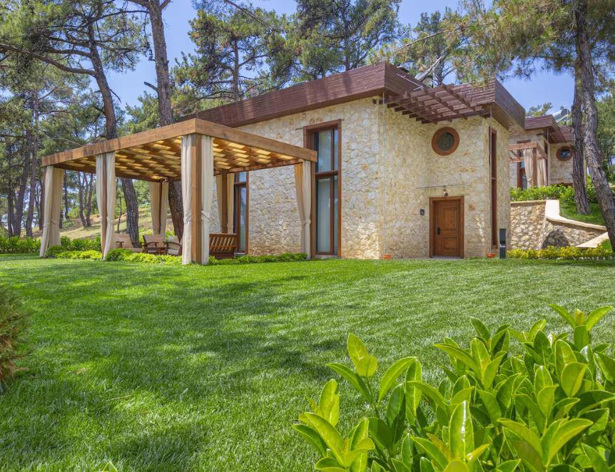 Marisstone Hotel Villa