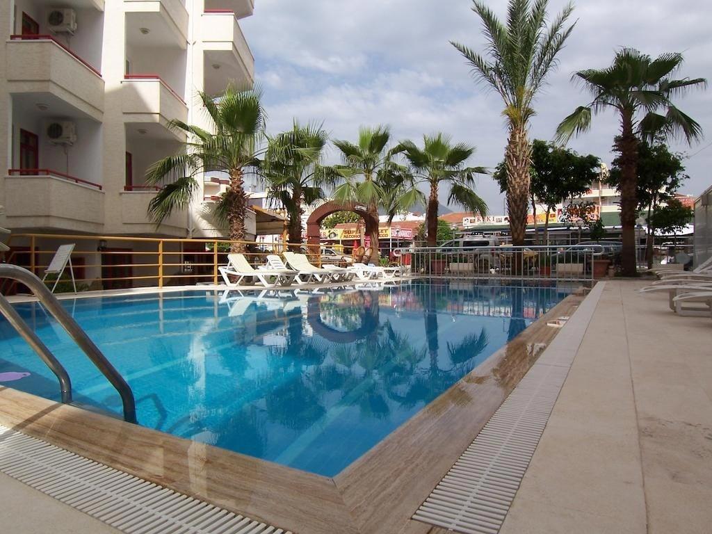 Semiz Apart Otel