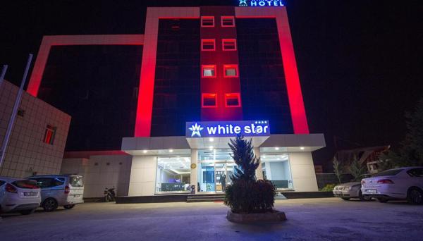 White Star Hotel