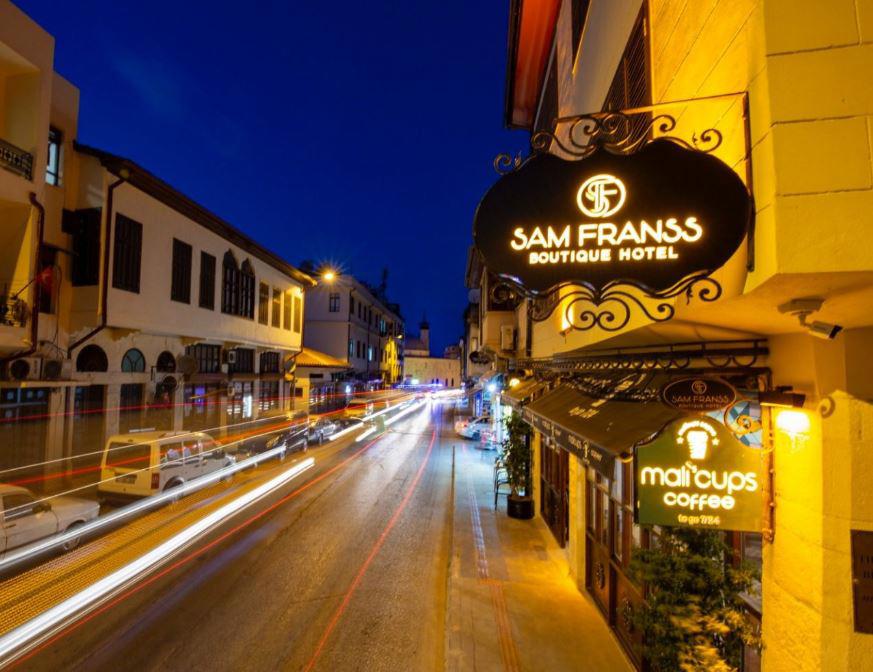 Sam Franss Boutique Hotel