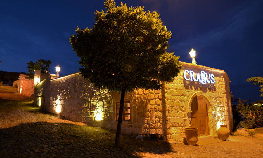 Crassus Cave Hotel