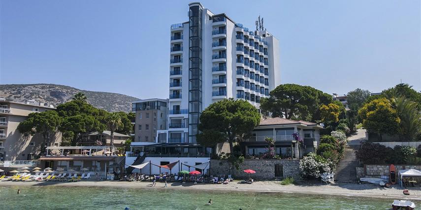Signature Blue Resort
