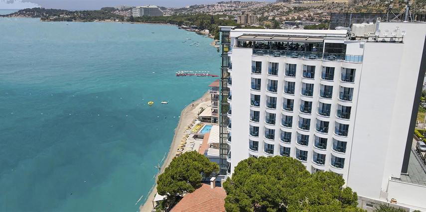 Signature Blue Resort