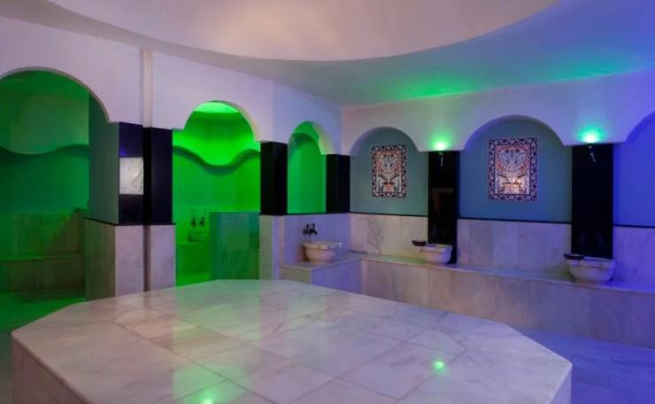 Arabella World Hotel