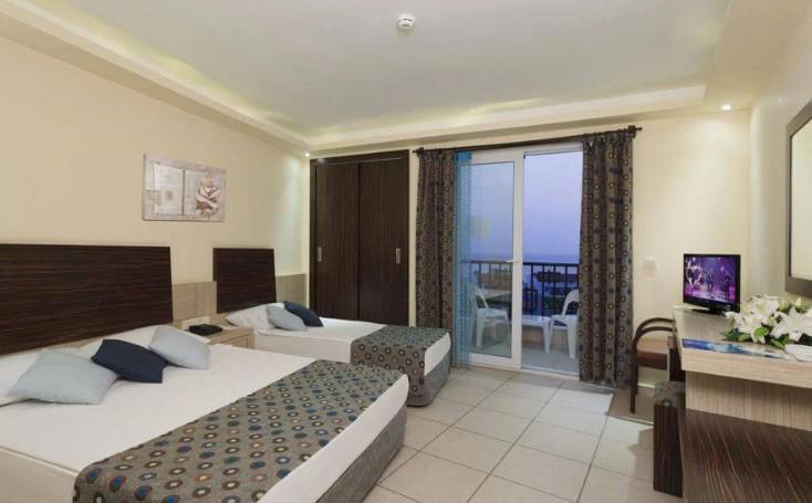 Arabella World Hotel