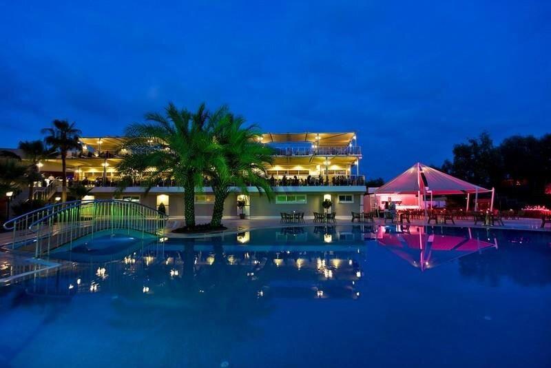 Club Hotel Karaburun