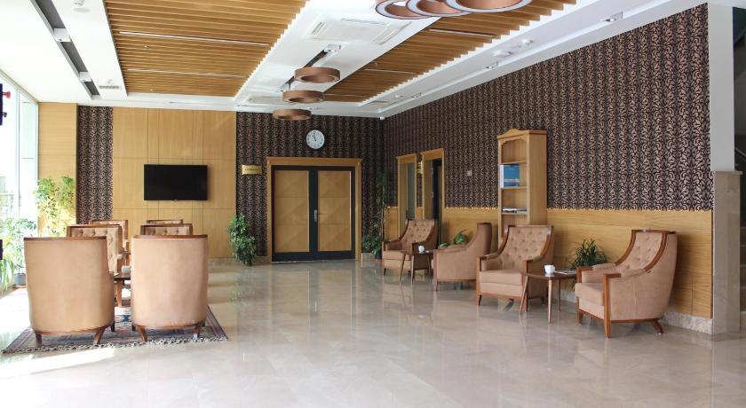 Yze Pırlanta Hotel