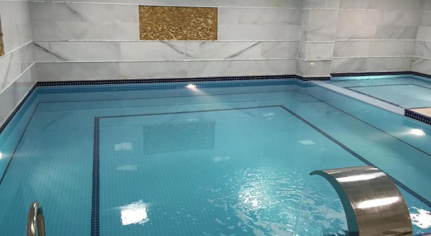 Yze Pırlanta Hotel