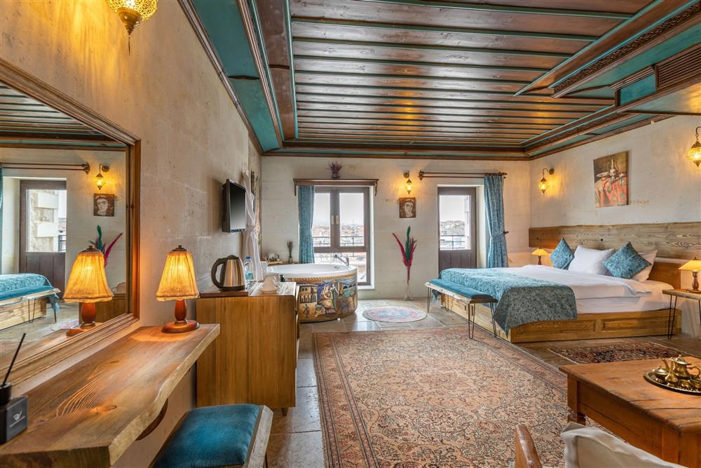 Acer Cave Hotel