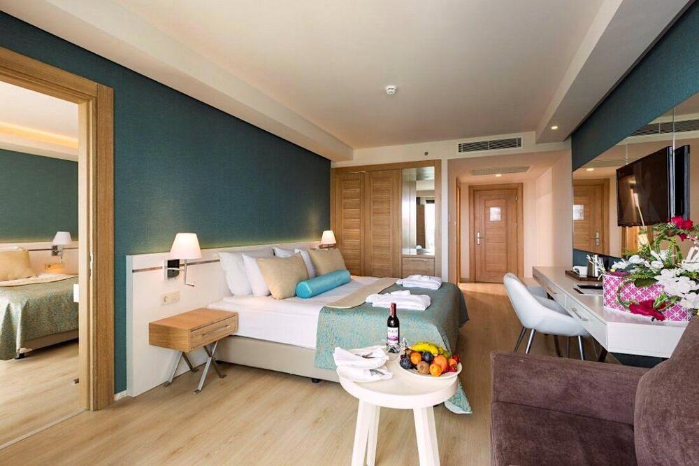 Castival Hotel