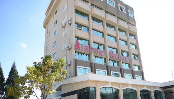 Airport Resort Hotel