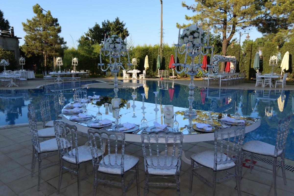 Airport Resort Hotel