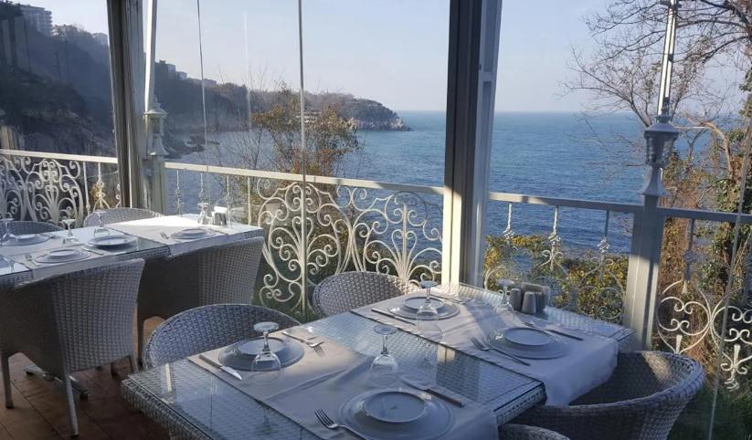 Bab-I Zer Konaklama Ve Restoran