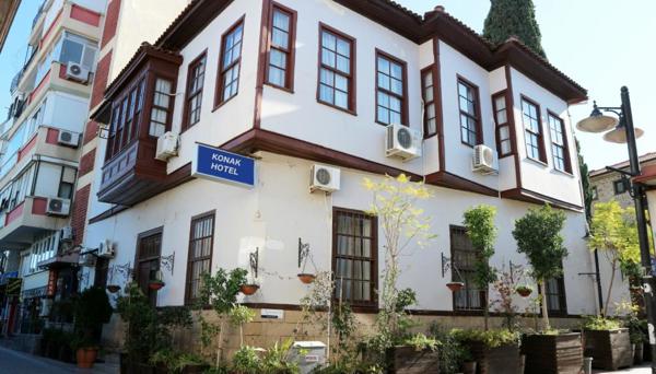 Kaleiçi Konak