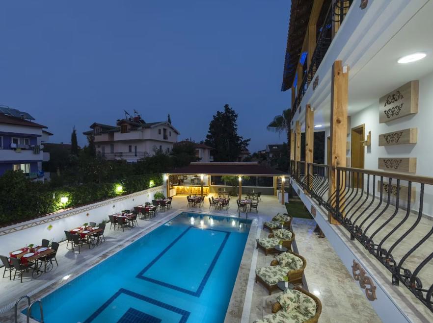 Amore Boutique Hotel