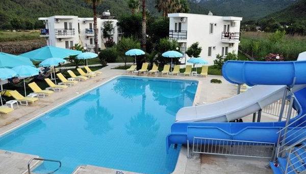 Otel Albos
