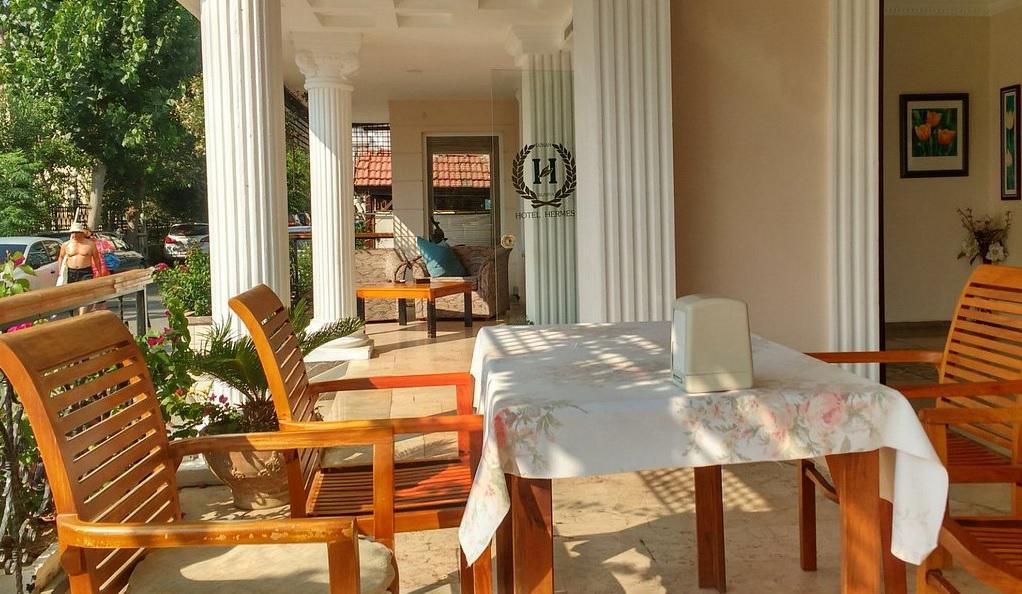 Kleopatra Hermes Beach Hotel