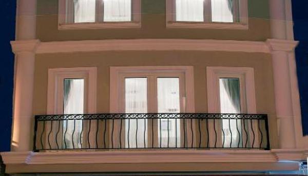 Ten Rooms