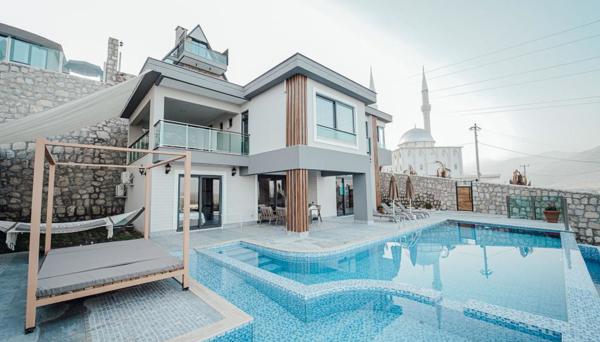 Fortunella Suites & Villas