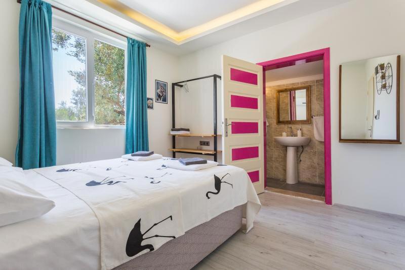 Kaş 11 Oda Boutique Pension (+12 Yetişkin Oteli)
