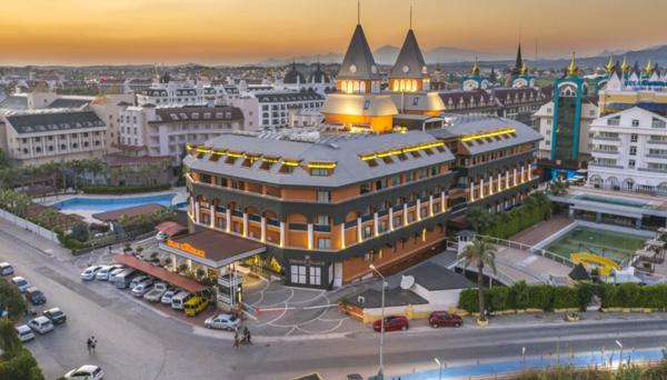 Orange Palace Hotel