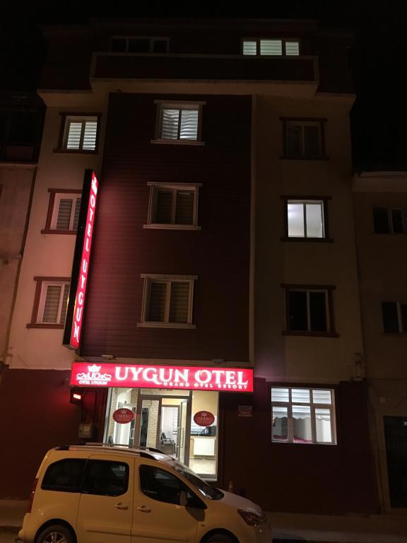 Uygun Otel