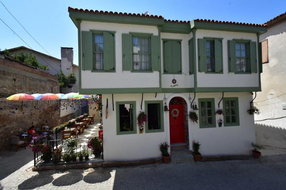Flora Ayvalık Otel +13 Adult Only