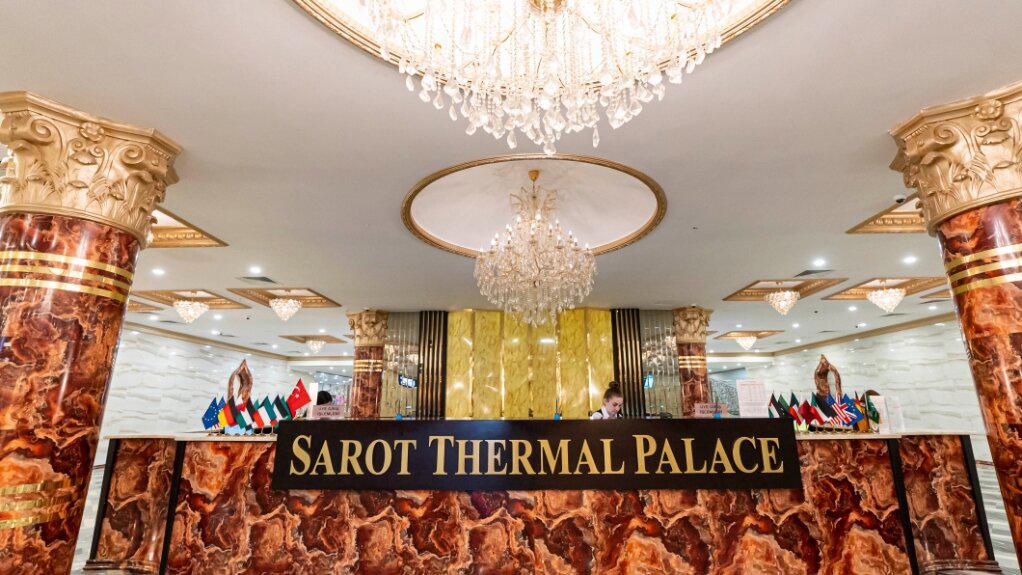 Sarot Thermal Palace Apart Hotel