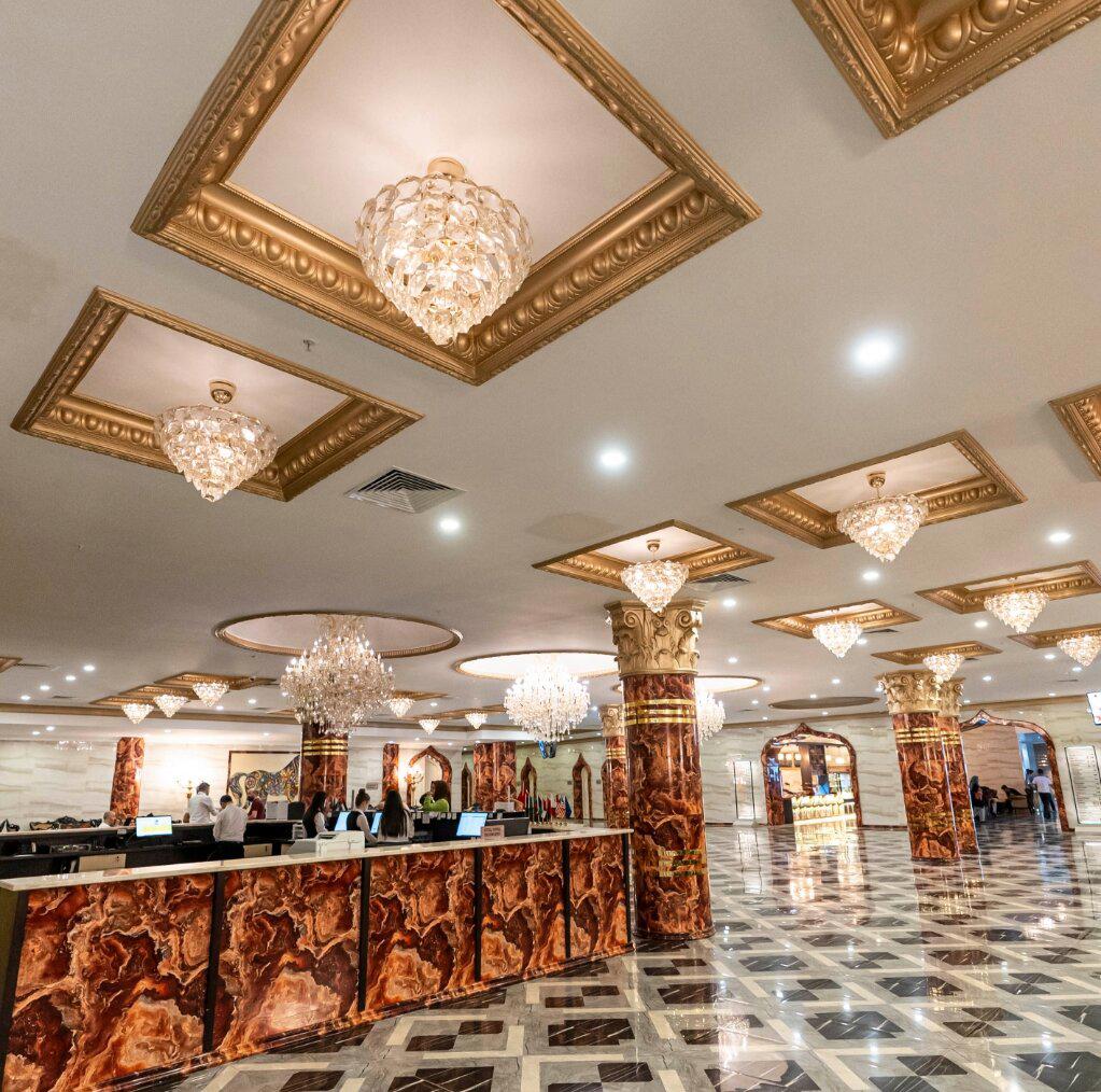 Sarot Thermal Palace Apart Hotel