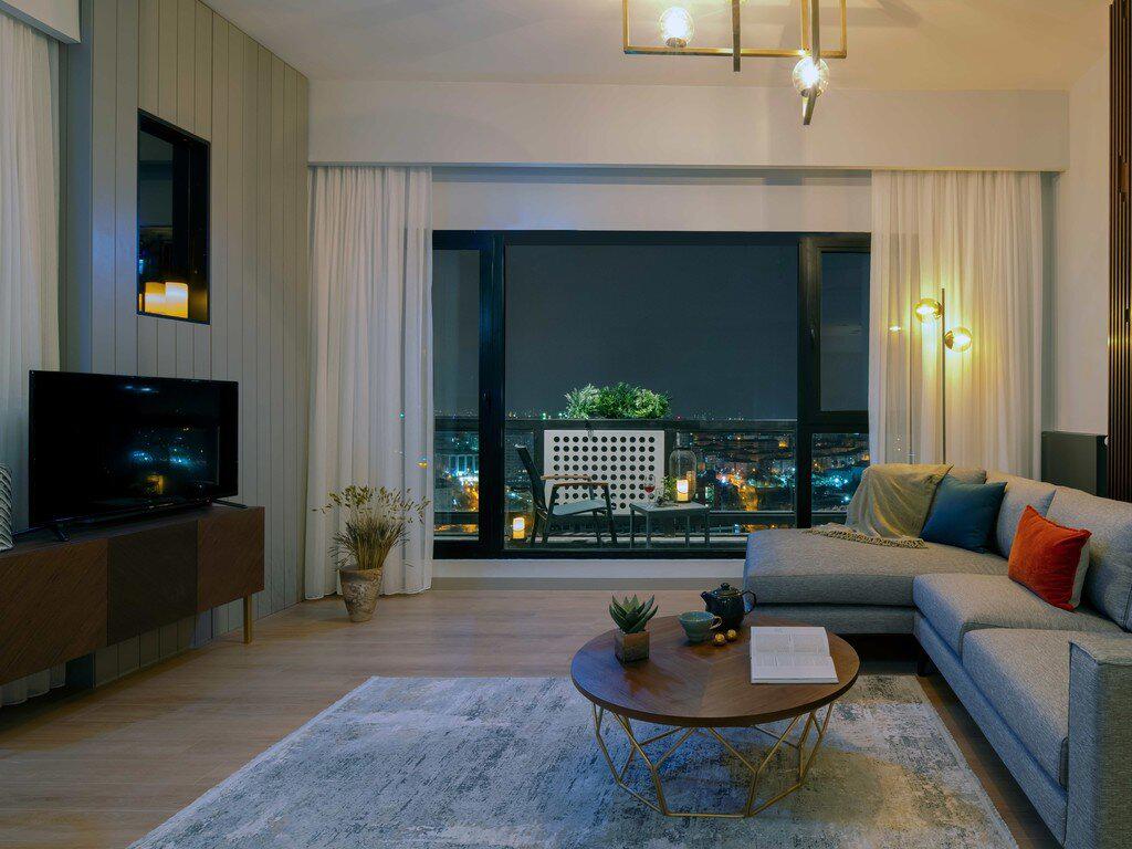 G Tower Furnished Apartment Rentals
