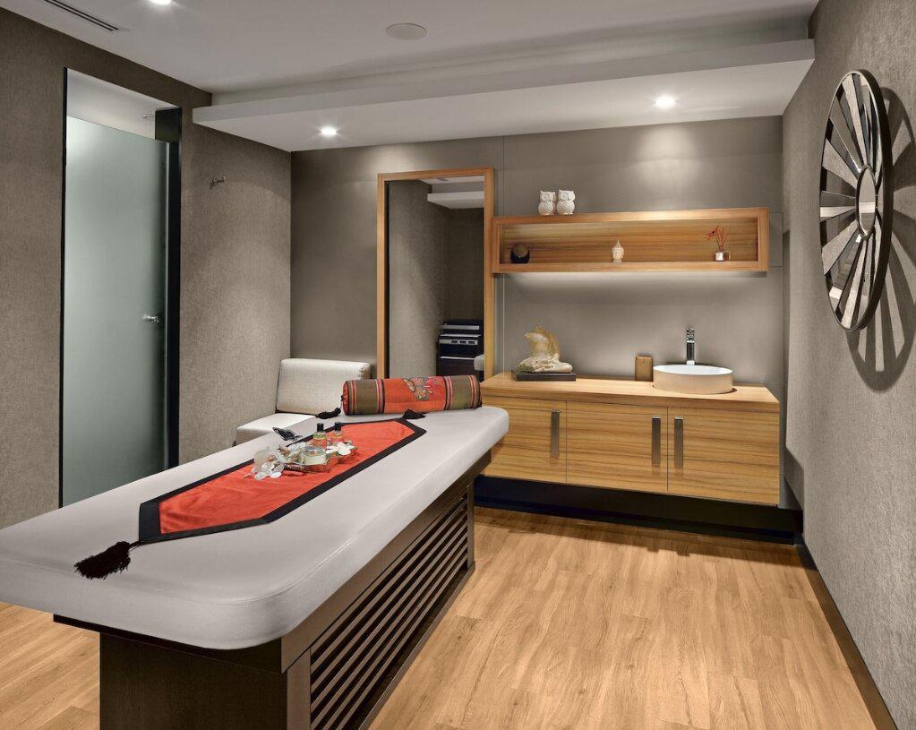 G Tower Furnished Apartment Rentals