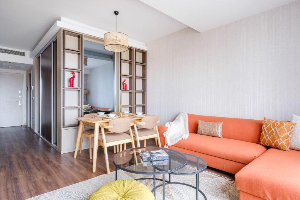 G Tower Residence By Newinn