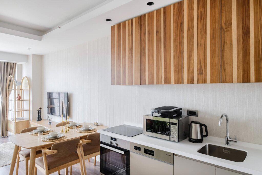 G Tower Residence By Newinn