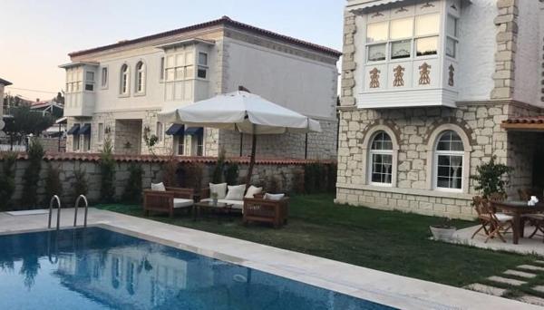 Monottoman Otel