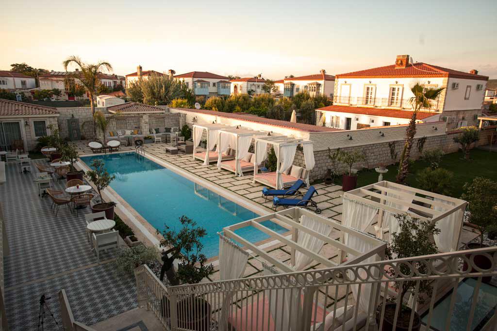 Casa Luna Hotel