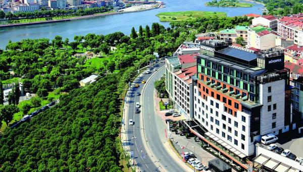 Mövenpick İstanbul Golden Horn