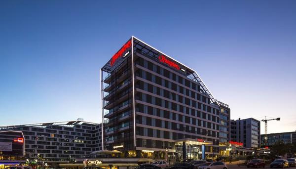 Hampton by Hilton İstanbul Kurtköy