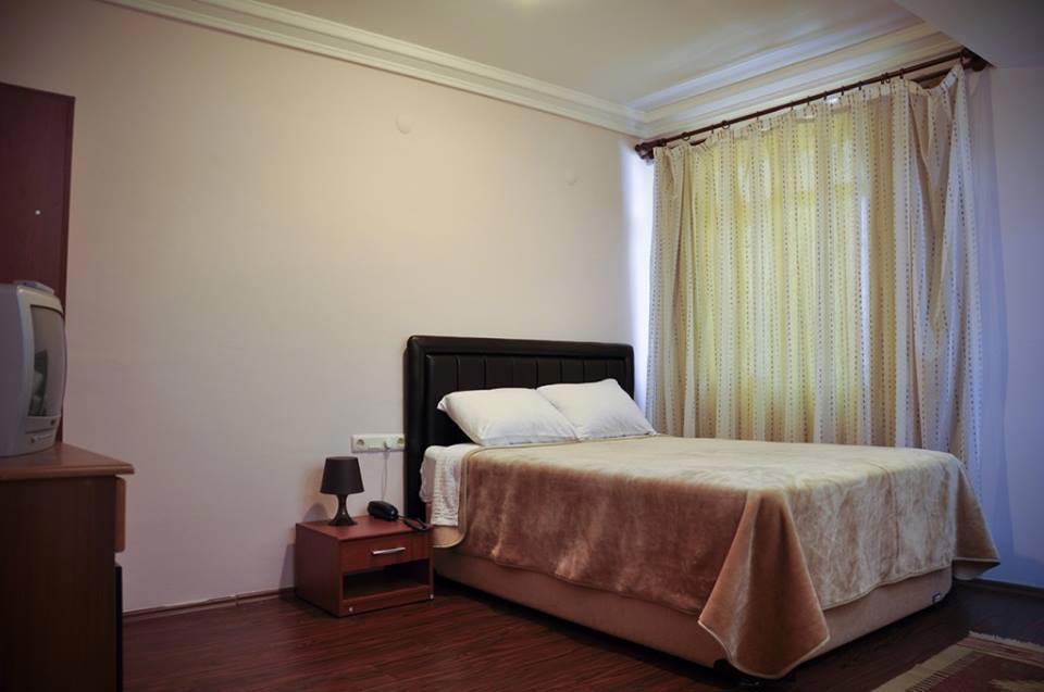 Berrunil Otel