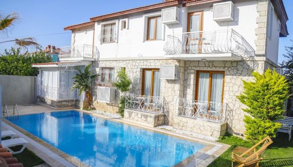 Limoni Alaçatı
