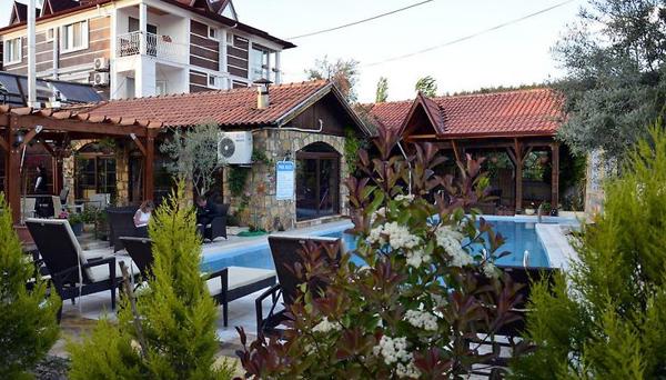 Melrose House Hotel