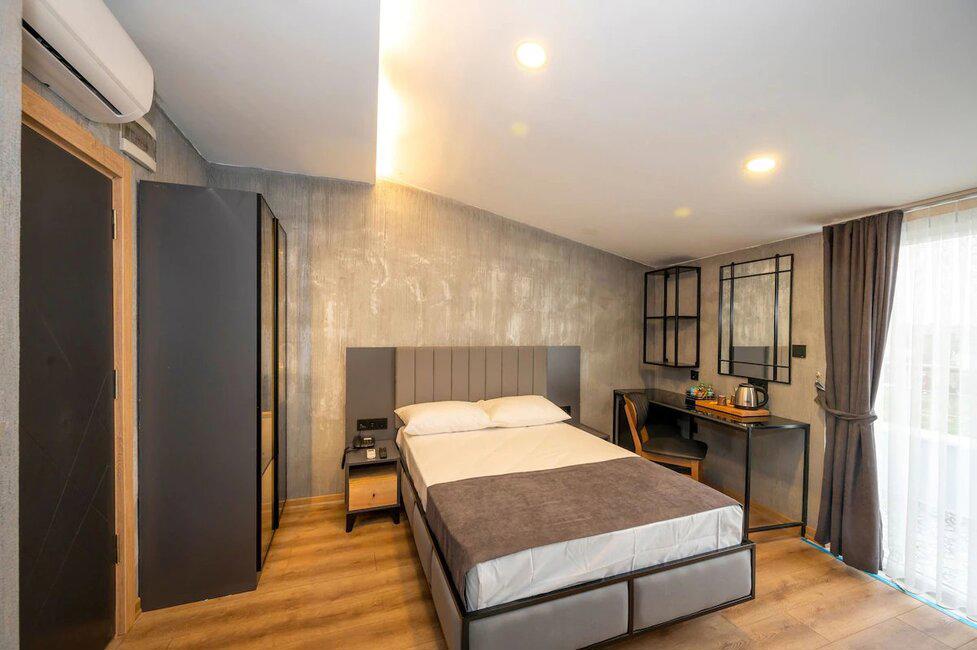 Continental Airport Hotel