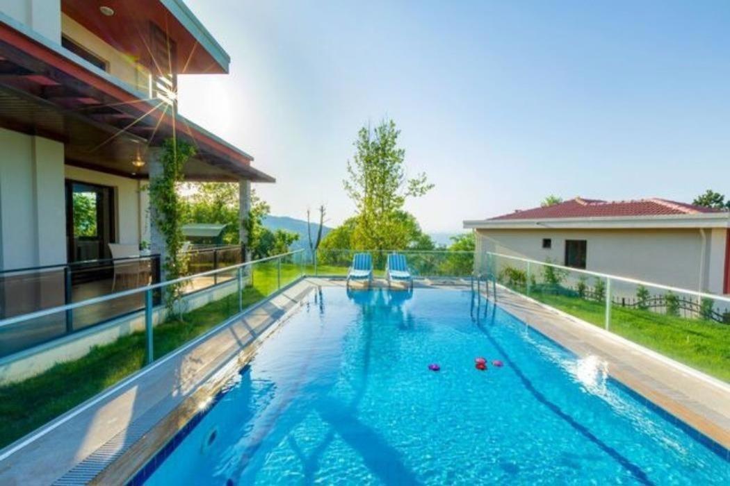 Nevras Resort