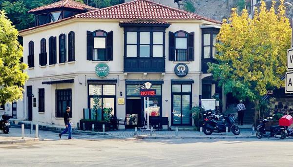 Pastor Historical Apart-Hotel The Gulf of Izmir